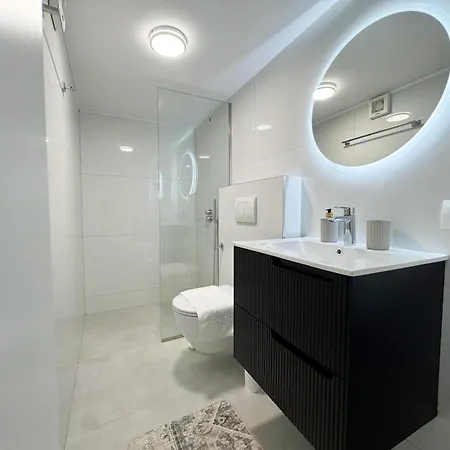 Panorama Pool Duplex 1 Apartment Sarande