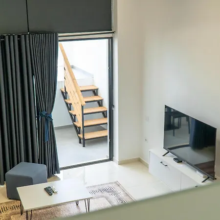Panorama Pool Duplex 1 * Sarande